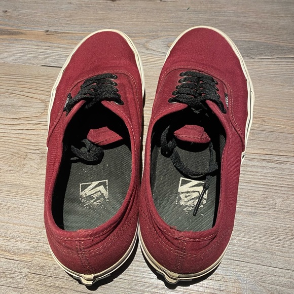 Maroon Vans Authentic - Sz 8.5 - Picture 3 of 5